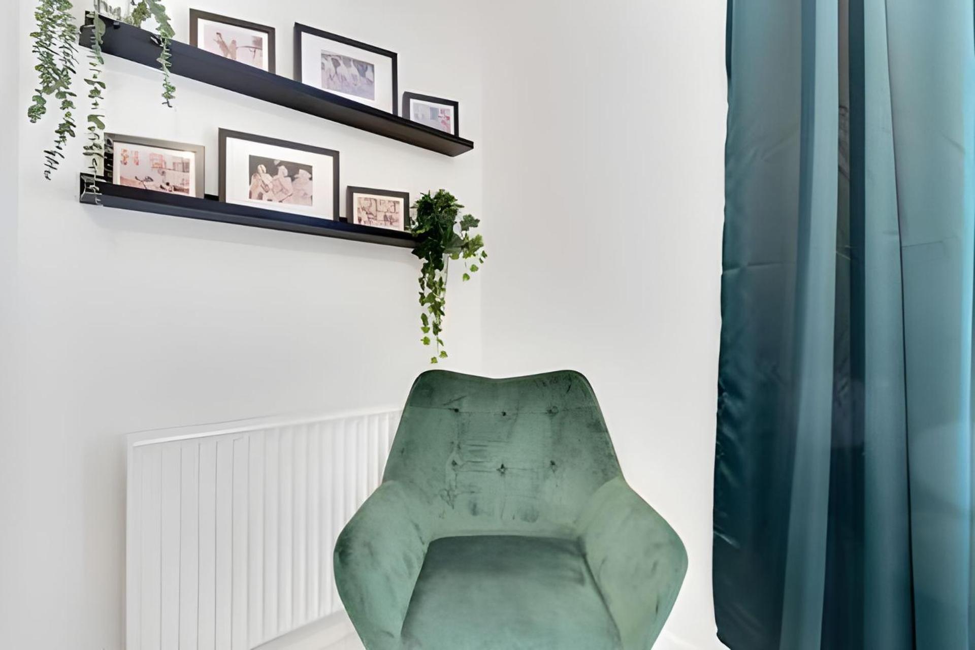 City Centre 2 Bedroom Apt - Free Parking - Wifi - Smart Tv Plymouth Kültér fotó